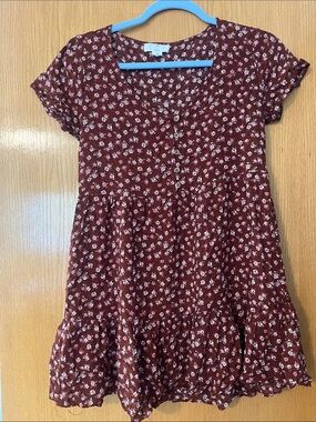 Women’s Floral Button-Front Dress in Burgundy